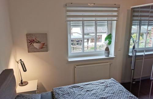 NEU! Schicke und moderne FeWo Lindenalle OG - Foto 17