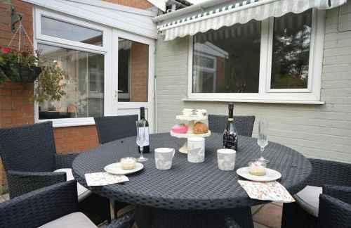 Little Hare Lodge - Spacious 2 bedroom attached bungalow - Foto 9