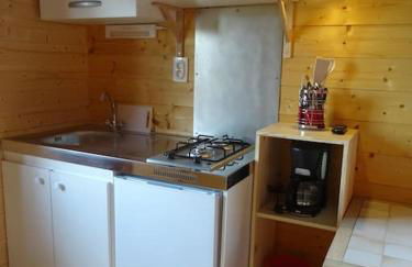 Belle roulotte de style chalet au coeur du Sancy - Foto 15