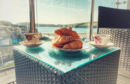 Porth Sands Beachfront Apartment - Foto 6