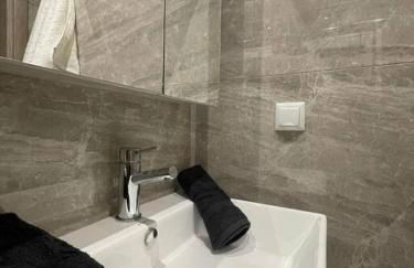 EmilyApartments 1 - Photo 7