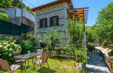 Μountain Whispers - Foto 25