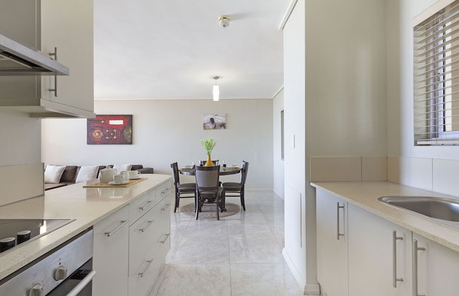 Lagoon Beach 302A by HostAgents - Photo 16