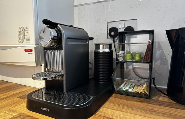 Entire Apartment Super King Bed Close To Town - Foto 9