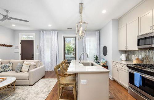 Private Porch with Parking - 2 Blocks to King - Foto 17