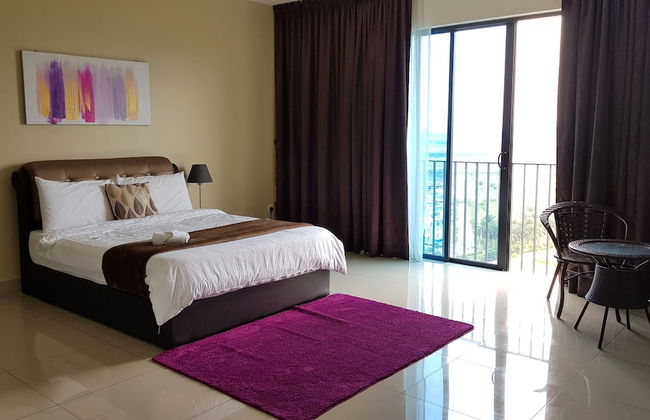 Euzmo Residences at Trefoil - Foto 6