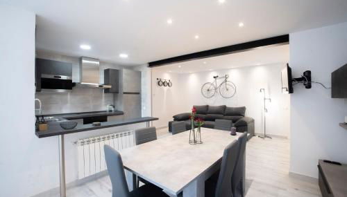 Piso de diseño en el centro de Puigcerdà - Foto 2, dishwasher, Game Room