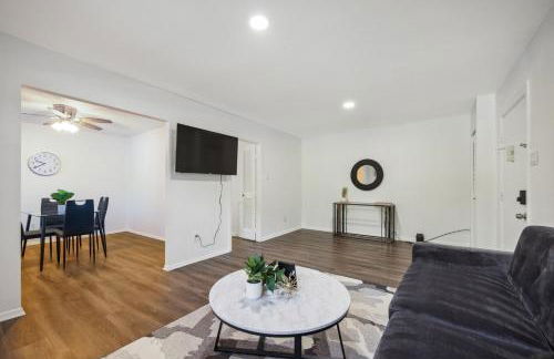 Pine Brook 1108 I Pool Gym I Free Parking ! - Foto 14