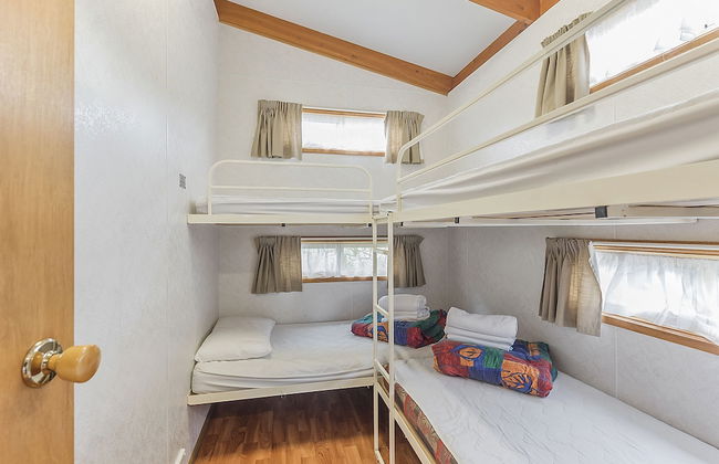 Apollo Bay Holiday Park - Photo 2