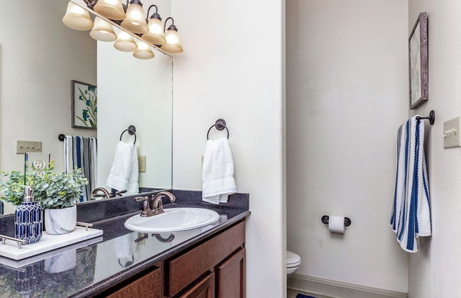 Upstay-2-Home Complex for 18ppl - Photo 20