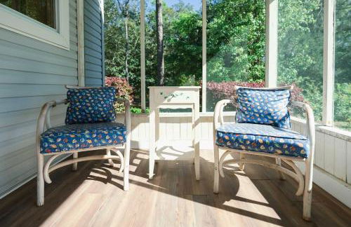 Secluded Waterfront Retreat for 23 - Dock Pets OK - Photo 50