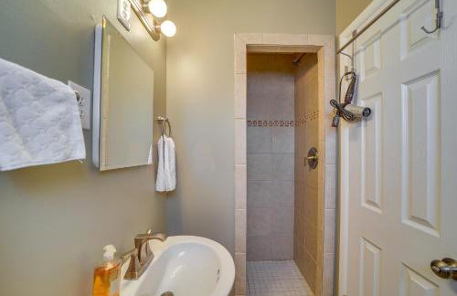 Tulsa Home with Yard 5 Mi to Downtown! - Photo 23