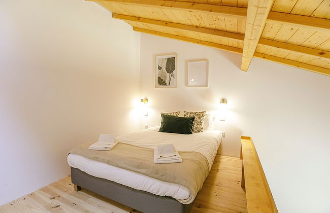 Vila Burgães by LovelyStay - Foto 9