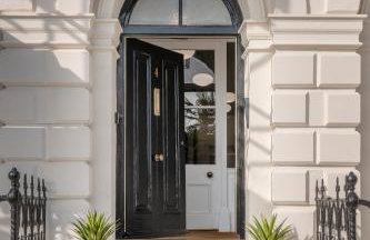 FOX ON THE HOE - Luxury Apartment accommodation - Photo 38