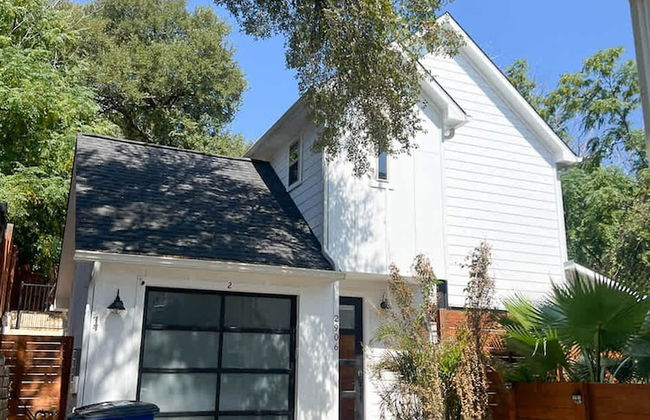 Upstay - Eastside Home w Patio BBQ - Mins to DT - Foto 17