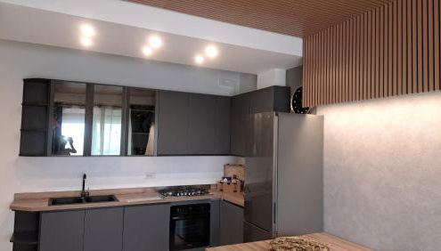 FORMIAE Hsg - PANORAMICA CENTRALE Casa Vacanze 100mq BOX Auto riservato - Foto 5, stove