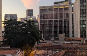 Lapa Studio moderno com rede - 300m da Escadaria Selarón - Foto 5