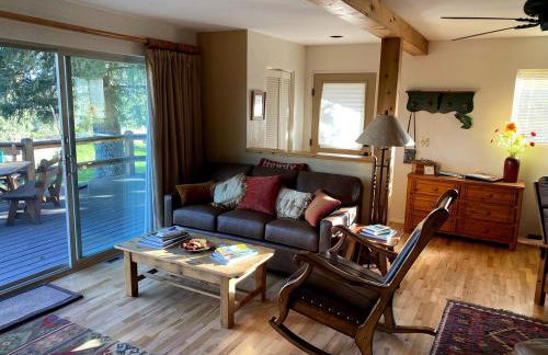 Charming Riverside Vacation Rental with Scenic Mountain Views near Ennis, Montana - Foto 3