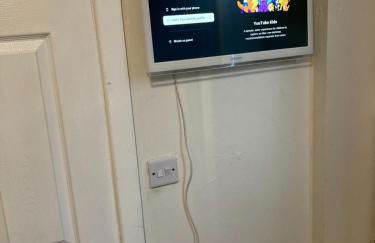 Studio Flat in Walsall with Option of Large Garden for Events - Foto 29