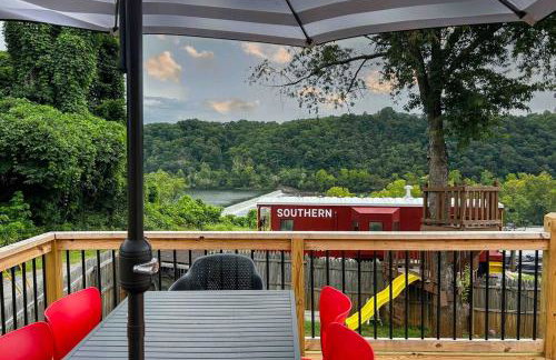 Lighthearted Family Friendly Downtown River Views - Foto 3