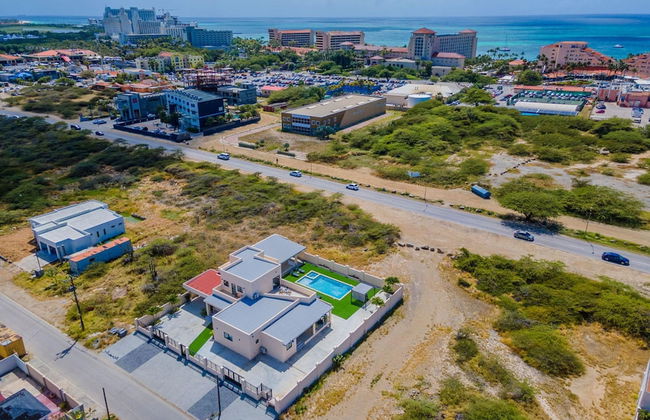 NEW 4br4ba Villa Across of Palmbeach w Pvt Pool - Foto 36