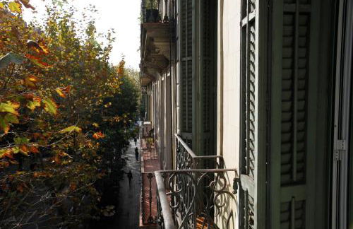 Luxury Central Apartment - Photo 14