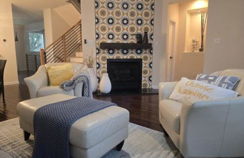 Renovated 4BR 6 Bed 3 and a half Bath Near DFW Airport - Foto 1