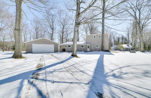 Close to 3 Ski Areas Michigan Family Retreat! - Photo 34