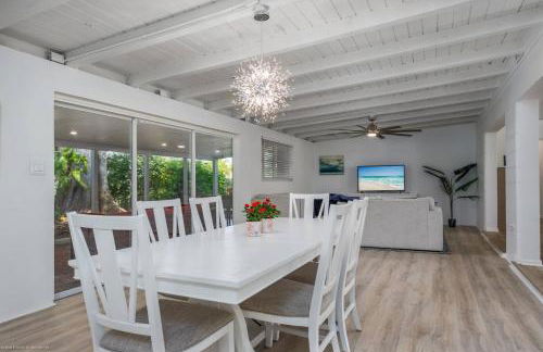 Gorgeous Grove Contemporary Family Home - Foto 36