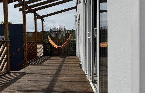 The Plum Tree - 5 luxury modern bedrooms - Photo 35