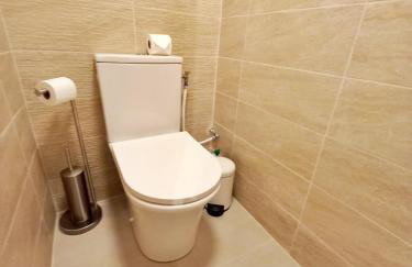 " Le Bleu Marine" Port Fréjus - Cosy T2- Clim & WIFI - Foto 20