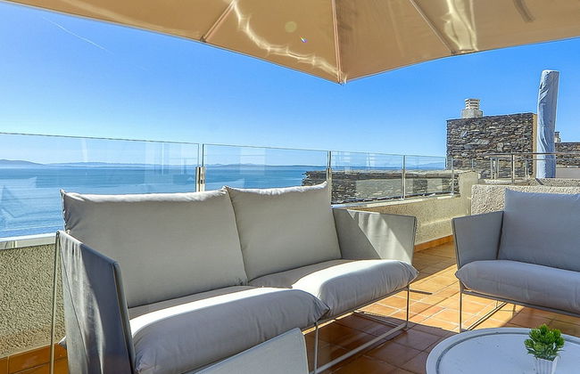 Apartment in Roses Near Rock Beach - Photo 17