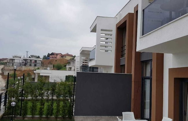 Sawsana Villalari - Foto 17