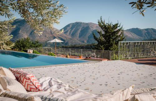 Nassibe Estate - Photo 13