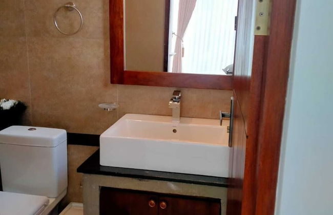 Silina Airport Residence in Katunayake - Photo 12