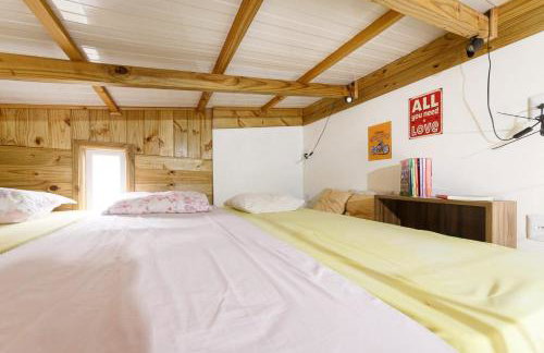 Casa 2 quartos, 6 pessoas, perto da praia, ar condicionado, wi-fi, cozinha completa, lavanderia, - Foto 8