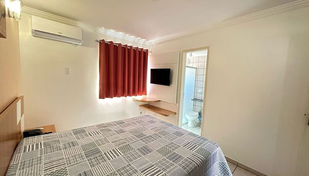 DI ROMA FIORI VIA CALDAS - Foto 4, Habitación