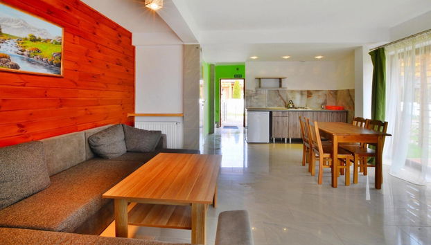 Comfortable Holiday Home With a Private Garden - Foto 5, Sala de estar