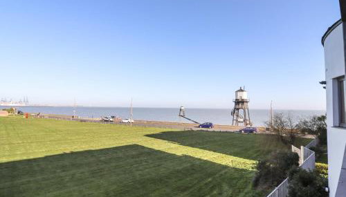 Flat 19 By The Beach - Photo 3