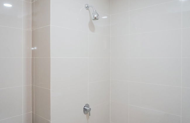 Comfy Studio Apartment at B Residence - Foto 11