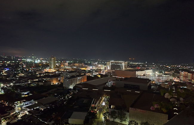 Bright Studio Sleeps 3 With Parking and City View - Foto 15