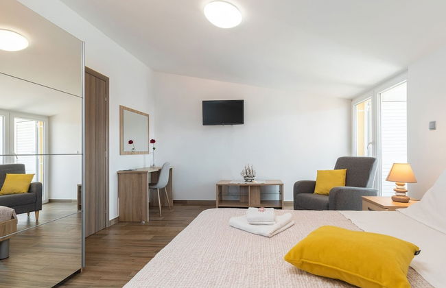 Fancy Apartments Dream - Comfort One Bedroom Apartment With Balcony and Sea View - Foto 3