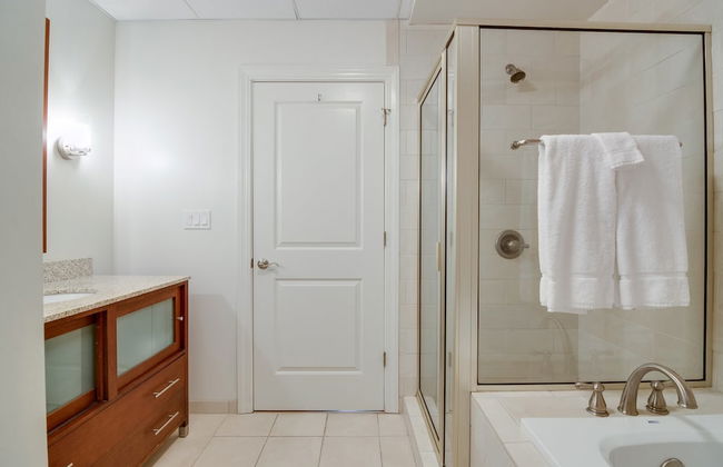 Bluebird Suites near AutoZone Park - Foto 37