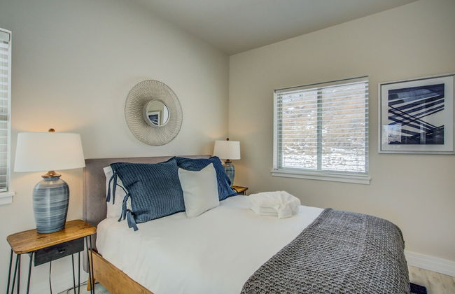 4BR Mnt Viewsmodern Urbanityrooftop Patio - Foto 18