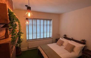 Unique Home in Northenden Urban Oasis sleeps 8 - Foto 54