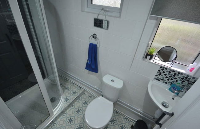 2-bed Cabin Sleeps 4 -small Pets Ok -free Parking - Foto 9