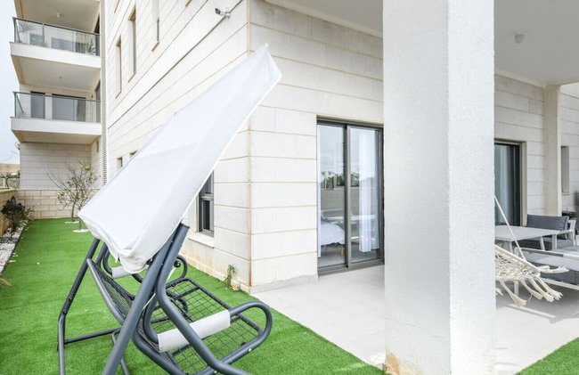 Stylish Coastal Oasis by Sea N' Rent - Foto 9