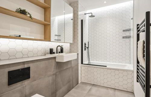 Luxury Apartment with Cinema Room, Gym, Parking and Game Room - Foto 9