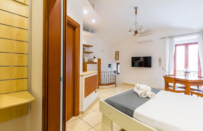 Tolentino Studio Flat by Napoliapartments - Foto 11