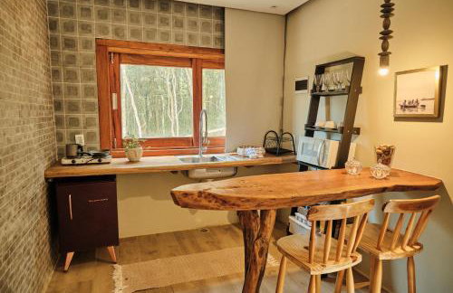 Casa da Árvore - Refúgio de Luxo com Jacuzzi e Vista para a Serra - Foto 14